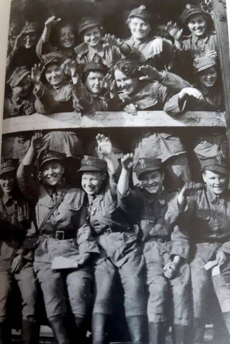 На пути на фронт, 1943 год