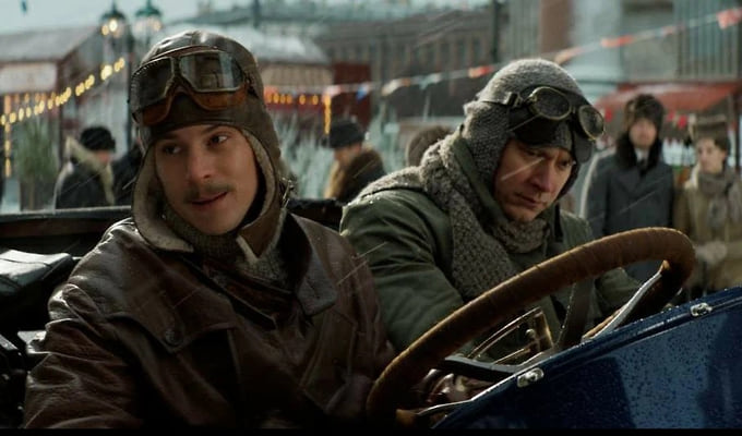 Кадр из фильма «Битва моторов». Режиссер Илья Маланин, 2026