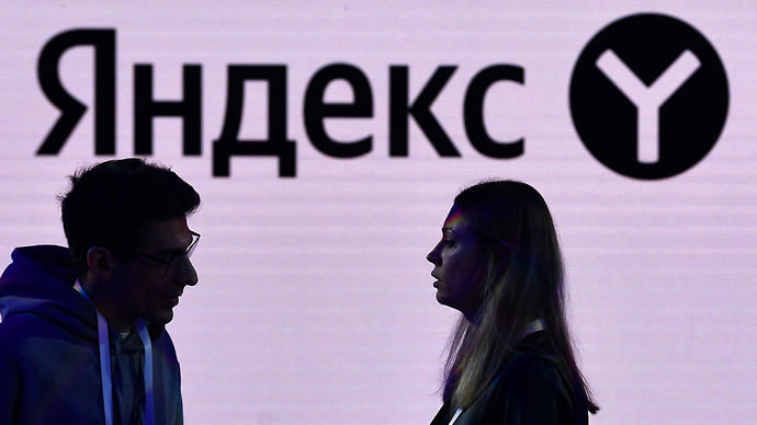 «Яндекс» развернется на тумбах