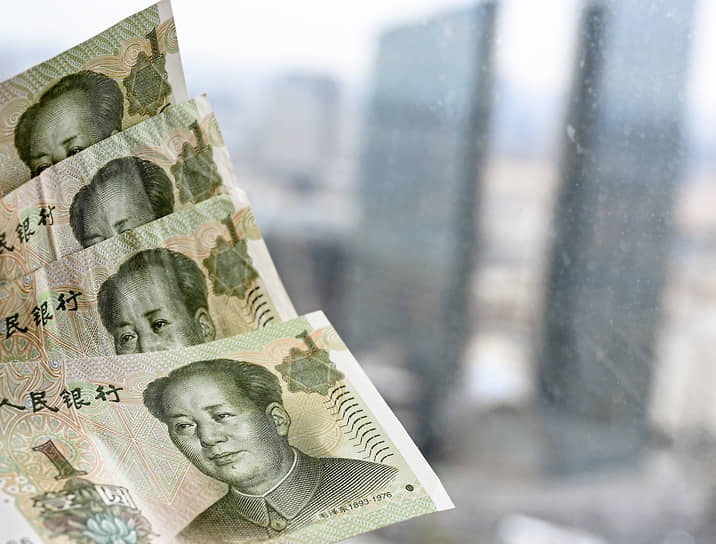 Юаней с Поднебесной не хватает