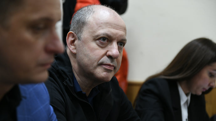 Олег Митволь выходит из колонии на свободу