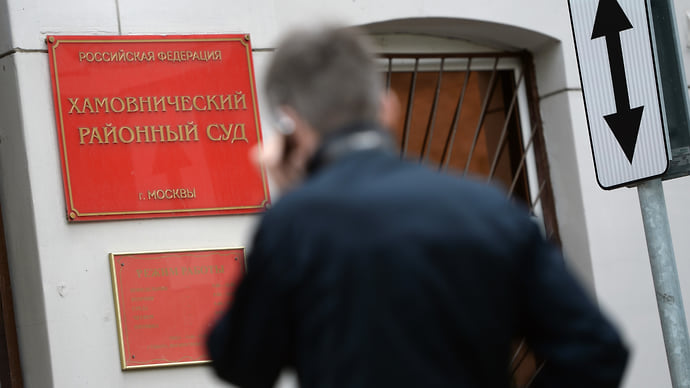 Статус адвокатов не выдержал суда