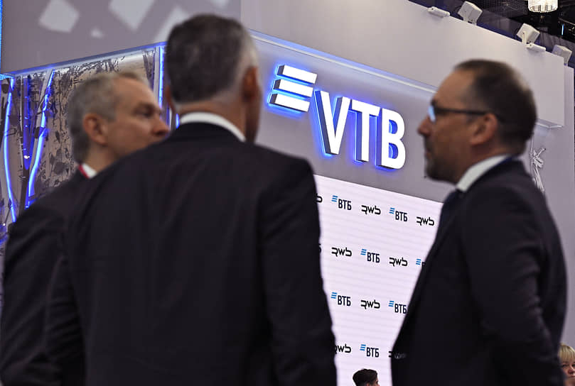 За новым рублем