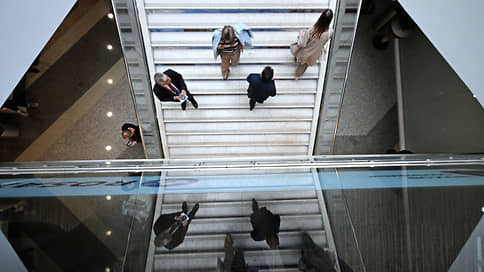 Магазины не настроены на рост // В Москве с начала года появилось на 92% меньше торгцентров