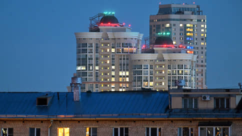 Изымаемому жилью подводят новую базу // КС распорядился не взимать налоги при продаже жилья после вынужденного переезда