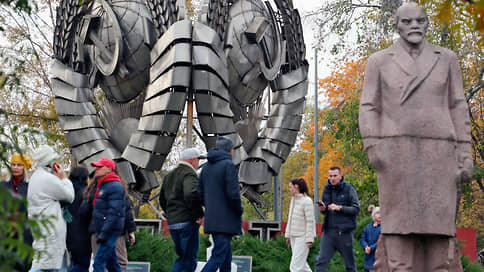 Россияне по-прежнему высоко ценят Владимира Ленина