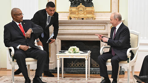 Что в Эрмини тебе моем // Как Владимир Путин поработал с Сейшелами