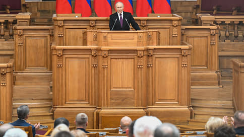 Петербуржский смотритель // Владимир Путин работал в Северной столице ударнее, чем в Москве