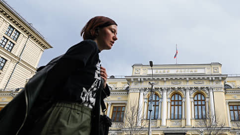 Факторинг дорос до спада // Факторинговые компании показали снижение доходов в первом квартале