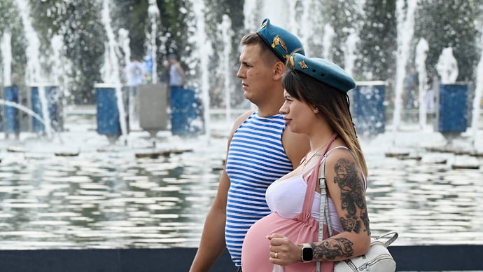 Будущих отцов отправили в школу
