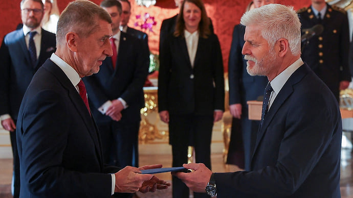 Два представительных мужчины