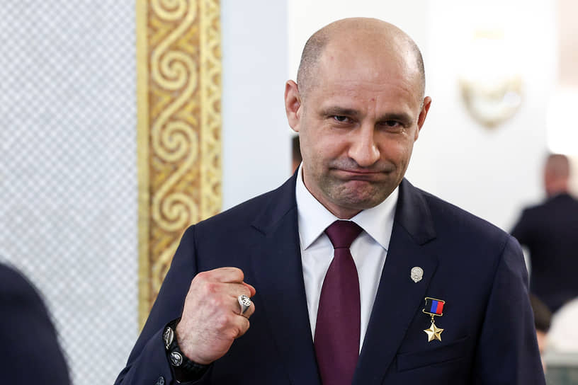 Полпред президента в Уральском федеральном округе Артем Жога дальше других выпускников «Времени героев» продвинулся по карьерной лестнице