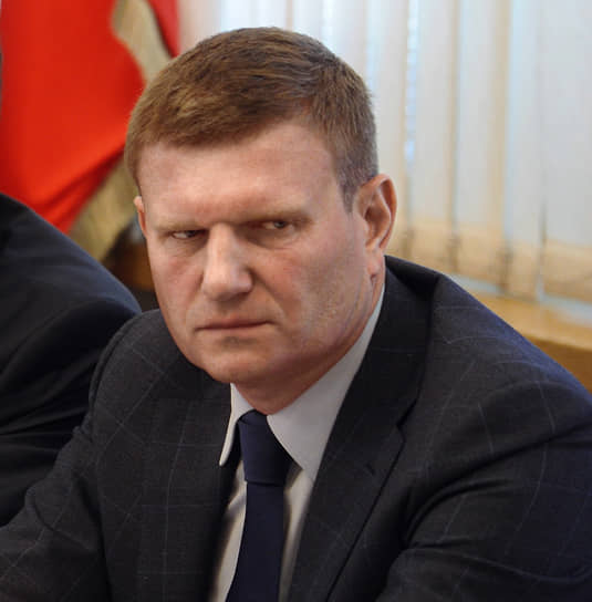 Требования надзорного ведомства к Олегу Савченко суд рассматривать не стал