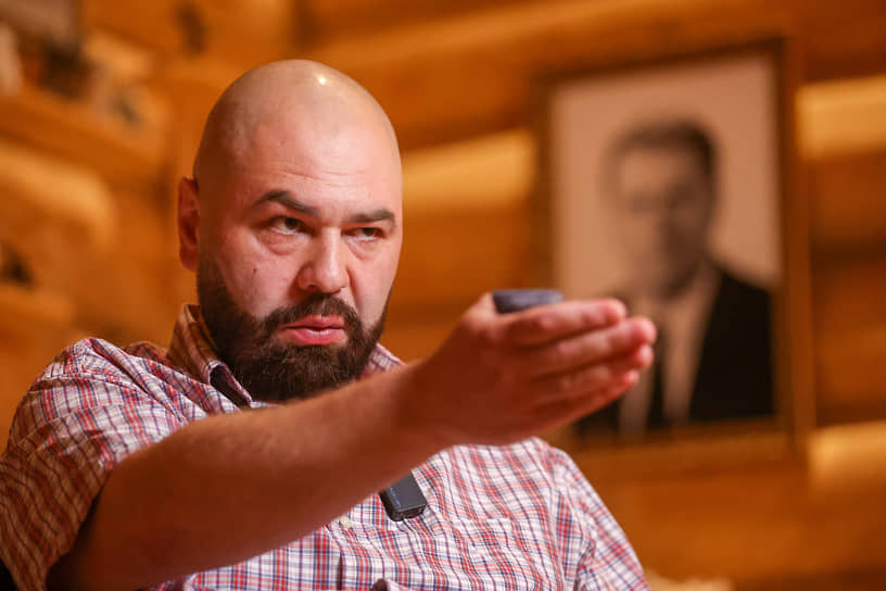 Олег Жириновский уверен, что вправе установить факт родственных связей с основателем ЛДПР и без имущественных требований