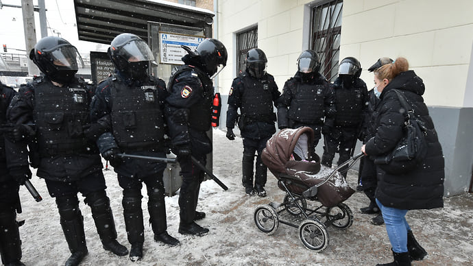 Родство передадут по полицейской линии