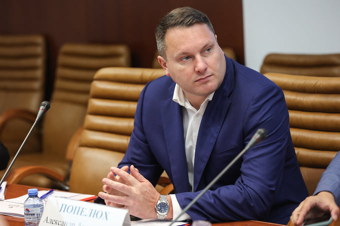 Бывший замруководителя Агентства по страхованию вкладов Александр Попелюх  