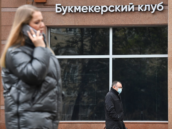 Налог по прибыли считают