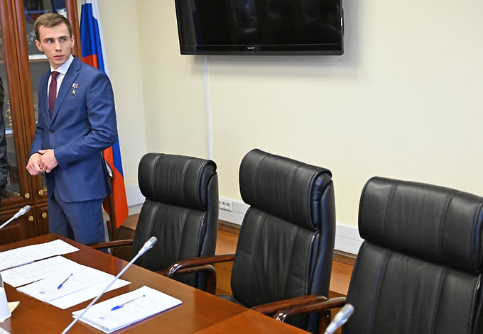 Владиславу Головину предстоит руководить сильно обновленным комитетом Госдумы по молодежной политике