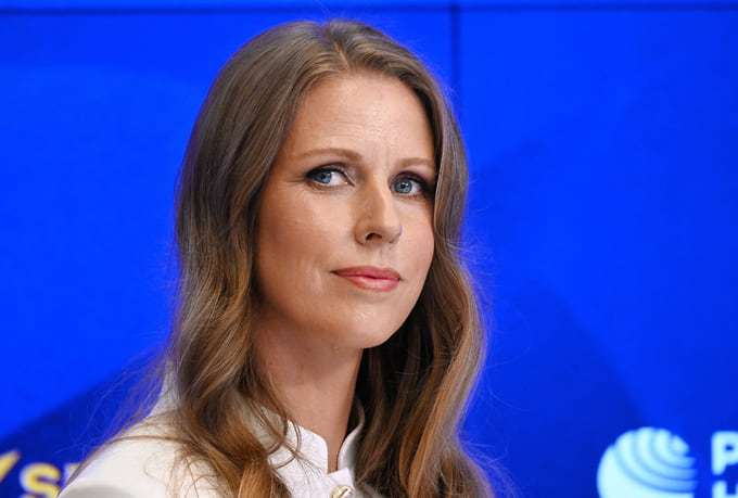 Елена Дементьева