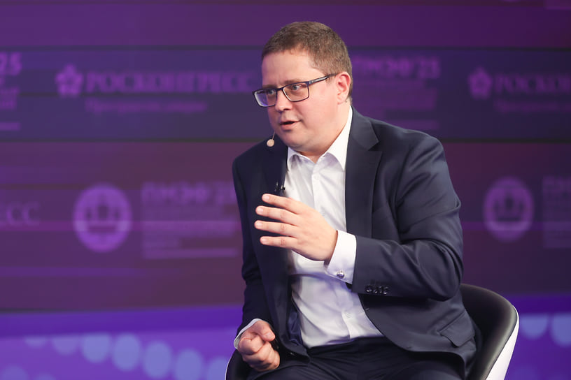 Всеволод Белоусов