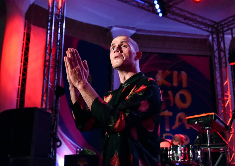 На вечеринке Instyle в рамках фестиваля «Кинотавр», 2019 год