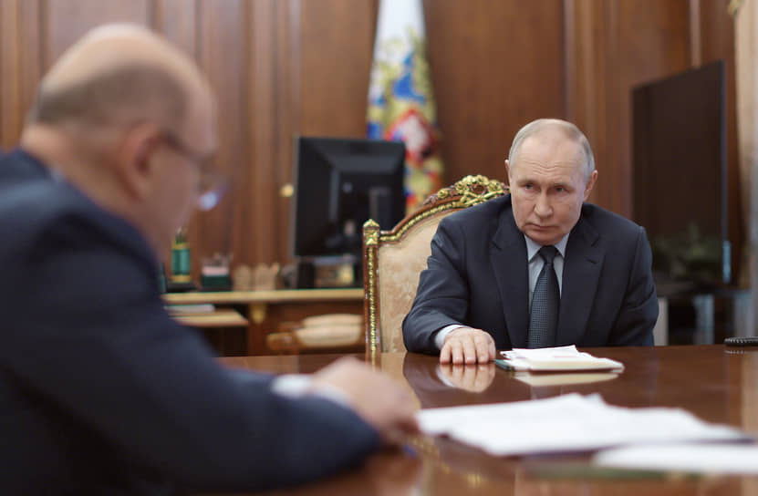 Михаил Мишустин и Владимир Путин