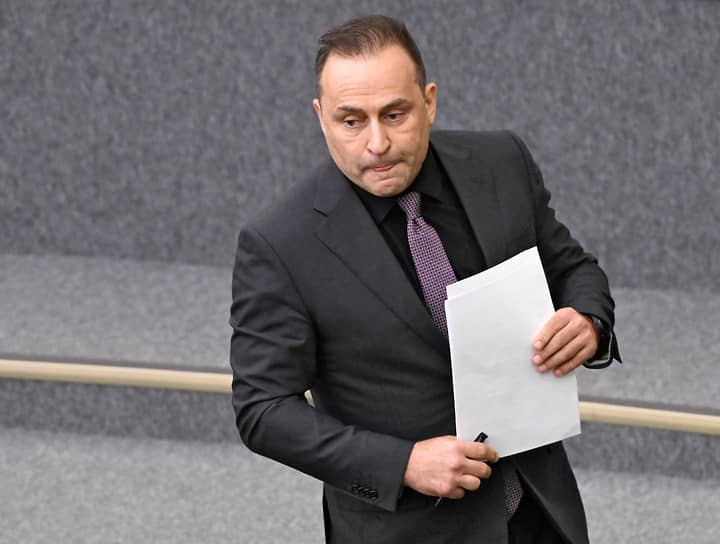 Дмитрий Свищев