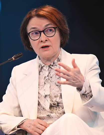 Набиуллина не согласна с тенденцией ослабления рубля Набиуллина не согласна с тенденцией ослабления рубля