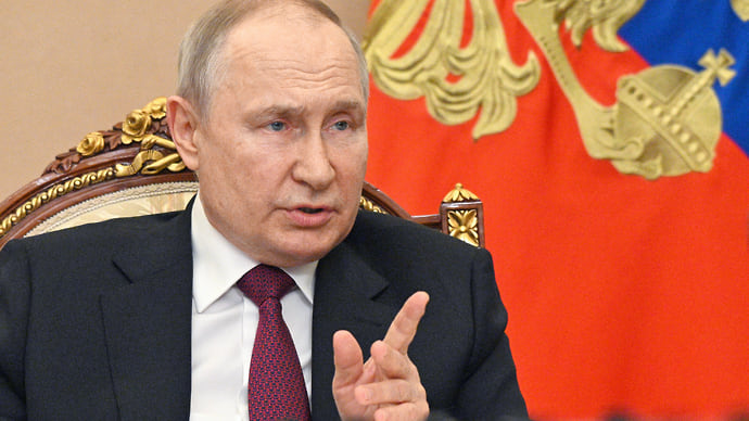 Путин утвердил 40 членов Общественной палаты
