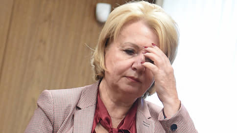 В Карелии задержали лидера регионального Яблока Эмилию Слабунову