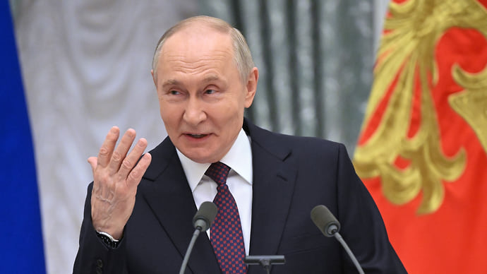 Путин назвал приоритетом России поддержку рождаемости и многодетности