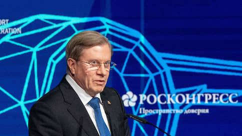 Савельев назвал сроки восстановления воздушного сообщения на юге России