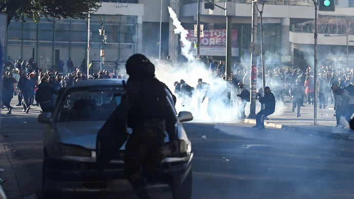 В Боливии прошли многотысячные протесты с требованием отставки президента