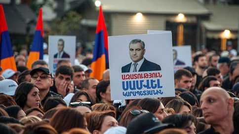 В Армении задержали 10 сторонников Карапетяна из-за срыва агитации за Пашиняна