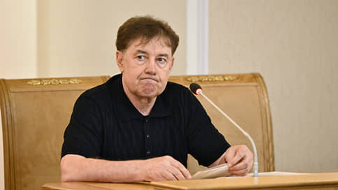 ВККС прекратила отставку судьи Момотова