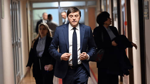 Кравцов заявил об отсутствии утечек в первый день ЕГЭ