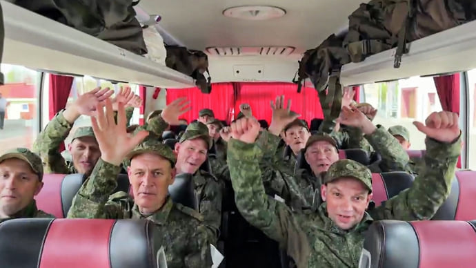 Россия и Украина обменялись военнопленными по формуле «185 на 185»