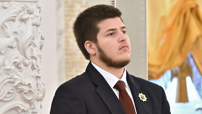 Адаму Кадырову присвоили звание Героя Чеченской Республики