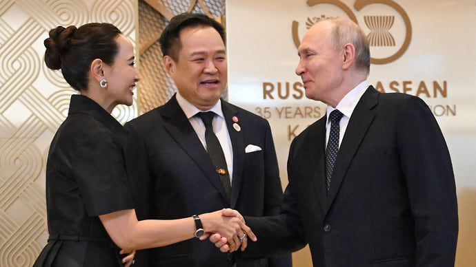 Путин встретился с премьер-министром Таиланда