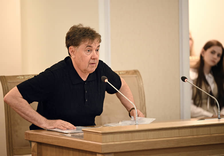Экс-председатель Совета судей Виктор Момотов