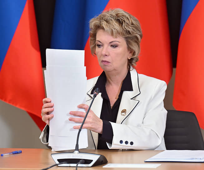 Елена Ямпольская