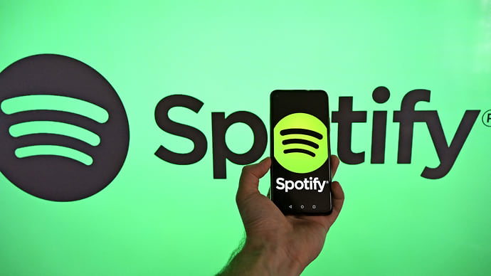 Spotify промаркирует ИИ-исполнителей и исключит из автоматических рекомендаций