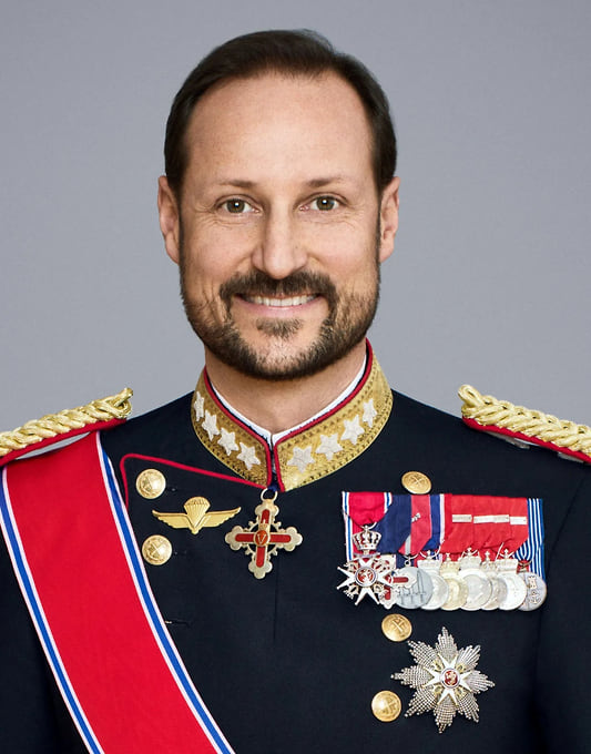 Король Норвегии Хокон VIII 