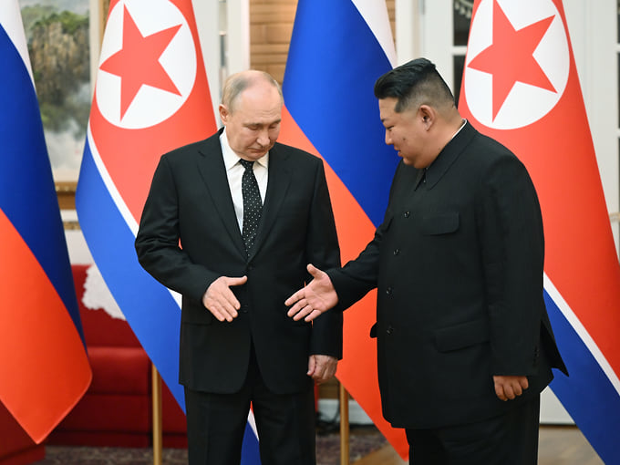 Ким Чен Ын пообещал Путину неизменно поддерживать Россию