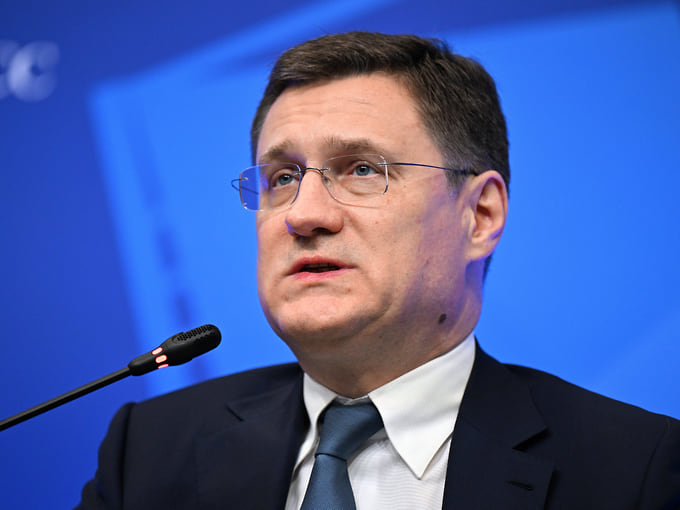 Новак провел совещание по ситуации в экономике