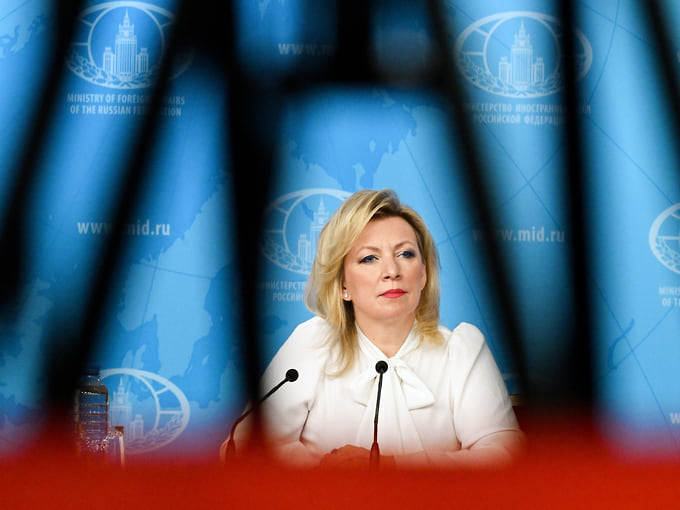 Захарова объяснила мотивы властей Латвии при введении санкций против Овечкина