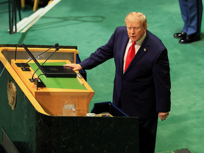 Трамп: США немедленно начнут строительство военных баз в Гренландии