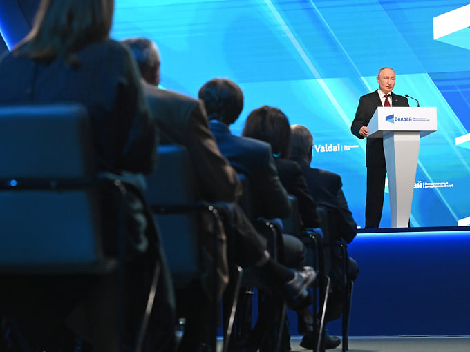 Путин допустил применение всего военного арсенала в случае нападения на Россию