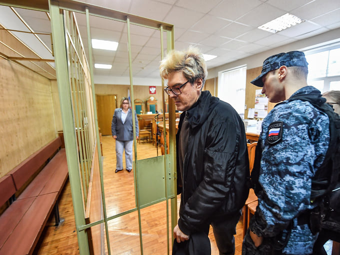 Блогеру Поднебесному дали три года колонии по делу о педофилии