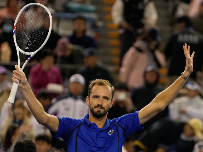 Даниил Медведев вышел в четвертьфинал турнира ATP 500 в Пекине
